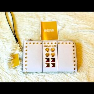 Michael Kors Jet Set Double Zip Wallet